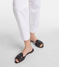 Dolce&Gabbana Bianca embellished lace flats