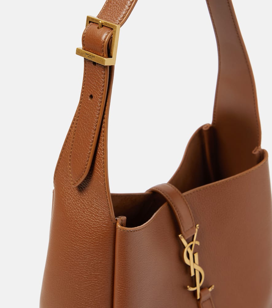 Saint Laurent Le 5 √É¬† 7 Small leather shoulder bag