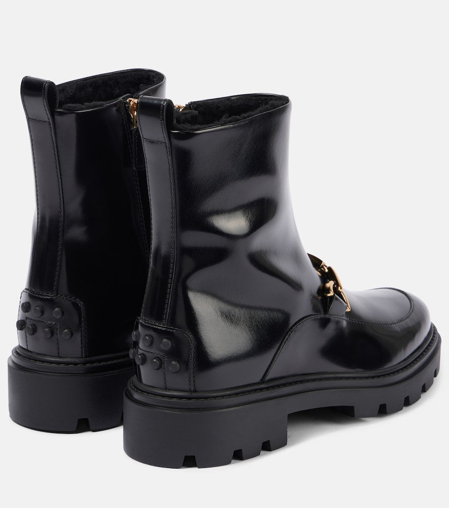 Tod's Patent leather Chelsea boots
