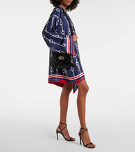 Gucci GG Marmont Mini patent leather shoulder bag