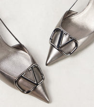 Valentino Garavani VLogo Signature leather slingback pumps