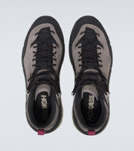 Hoka One One Tor Ultra High TP sneakers