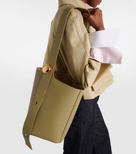 Loewe Pebble Medium leather bucket bag