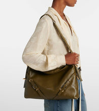 Givenchy Voyou Medium leather shoulder bag