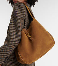 Saint Laurent Le 5 √É¬† 7 Bea suede tote bag