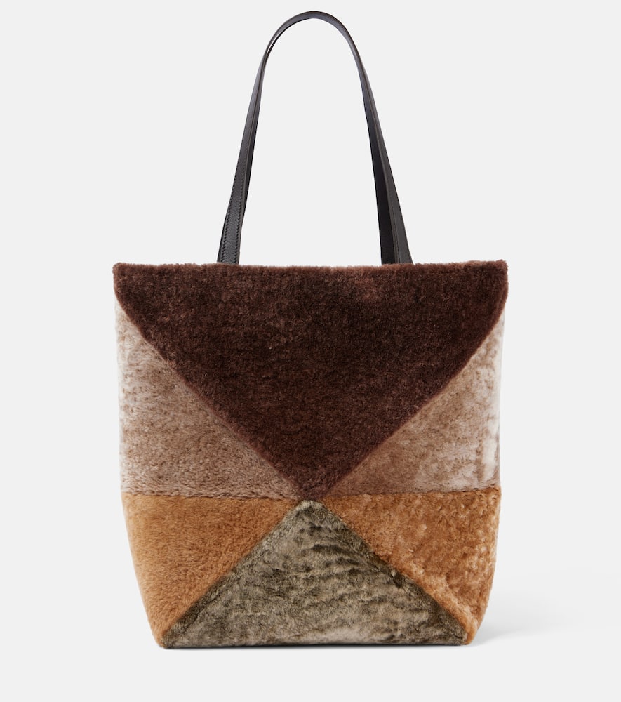 Loewe Puzzle Fold Large shearling tote bag. Shop Loewe Tote Bags for women now.