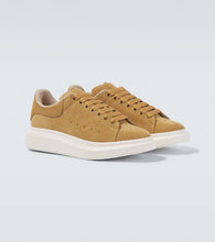 Alexander McQueen Oversized suede sneakers