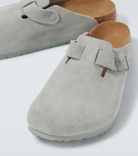 Birkenstock Boston leather clogs