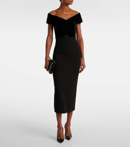 Roland Mouret Off-shoulder velvet gown
