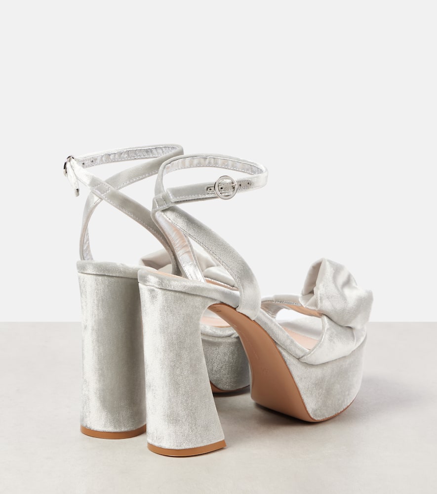Gianvito Rossi 70 bow-detail velvet platform sandals