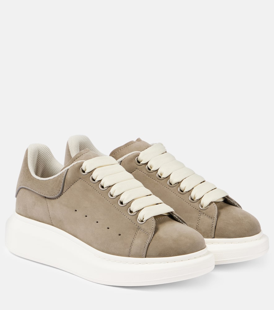 Alexander McQueen Oversized suede platform sneakers