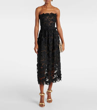 Oscar de la Renta Floral lace bustier gown
