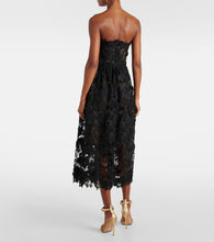 Oscar de la Renta Floral lace bustier gown