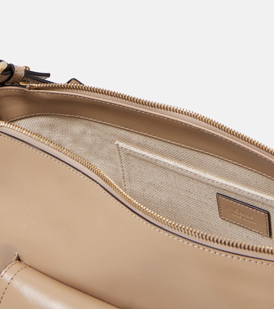 Chloe Leather shoulder bag