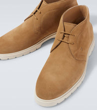 Tod's Suede desert boots