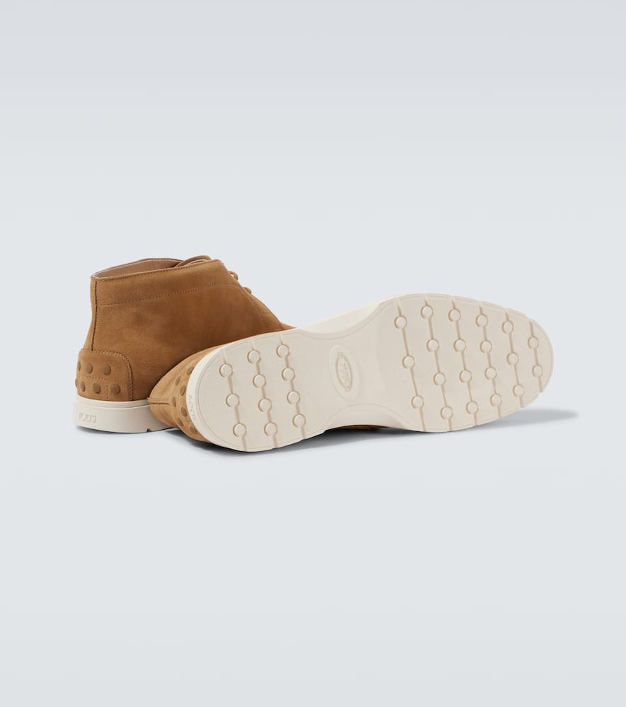 Tod's Suede desert boots