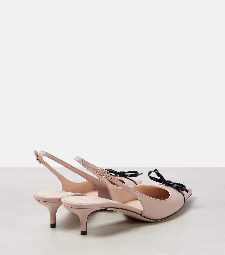 Valentino Garavani Bepointy 45 leather slingback pumps