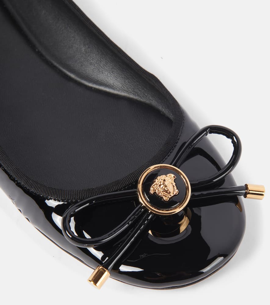 Versace Opera bow-detail patent leather ballet flats
