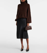 Savette Symmetry Pochette leather tote bag