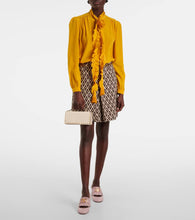 Valentino Garavani Rockstud leather wallet on chain