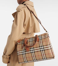 Burberry Burberry Check Medium tote bag