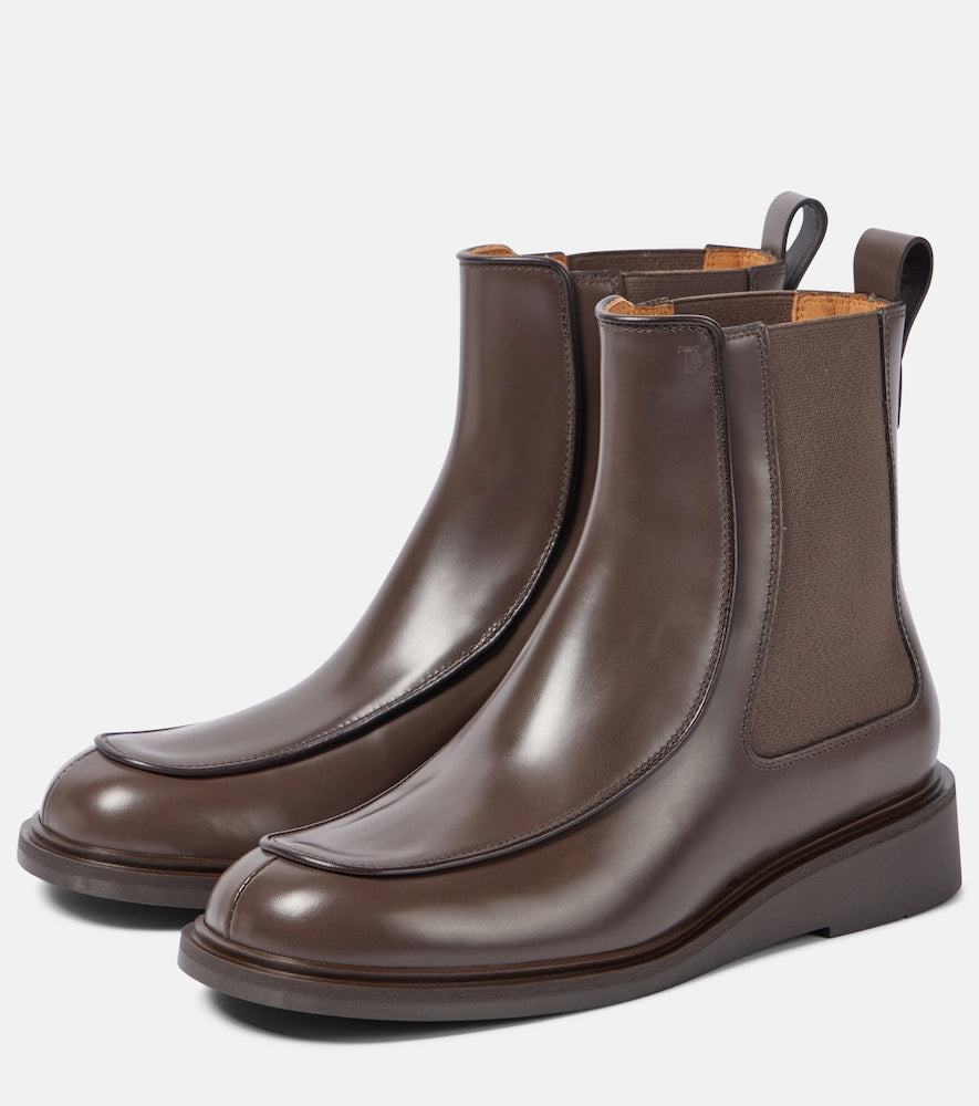 Tod's Leather Chelsea boots