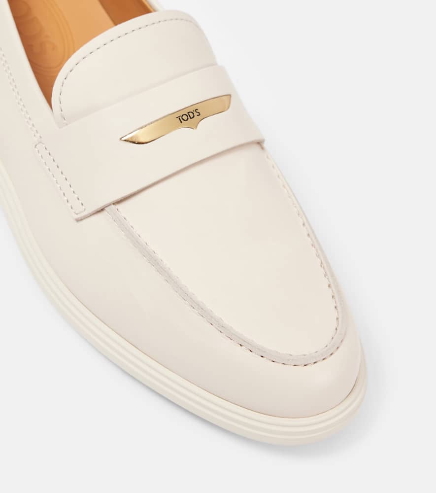 Tod's Leather loafers