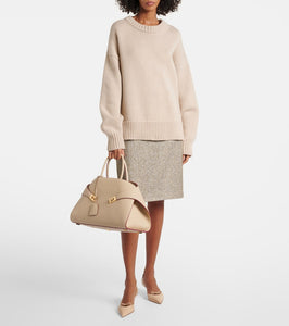 Ferragamo Hug Large leather tote bag