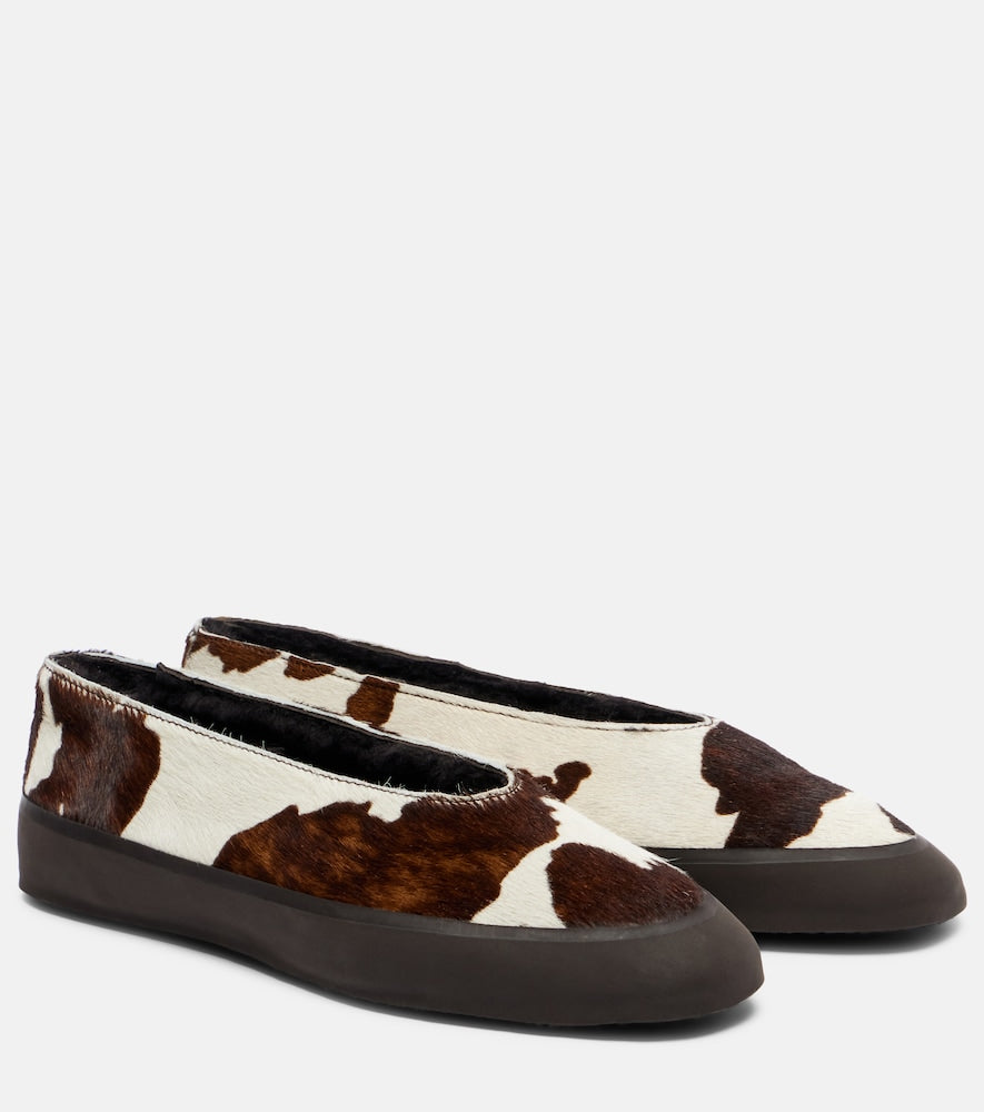 Le Monde Beryl Apres Ski printed calf hair ballet flats