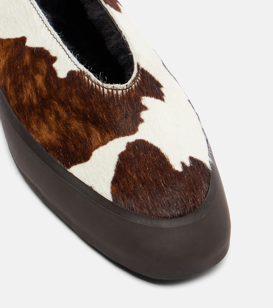 Le Monde Beryl Apres Ski printed calf hair ballet flats