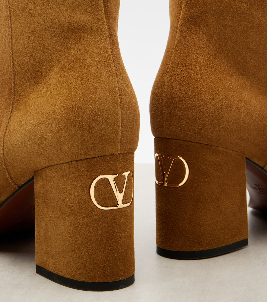 Valentino Garavani Fawcette 75 suede ankle boots