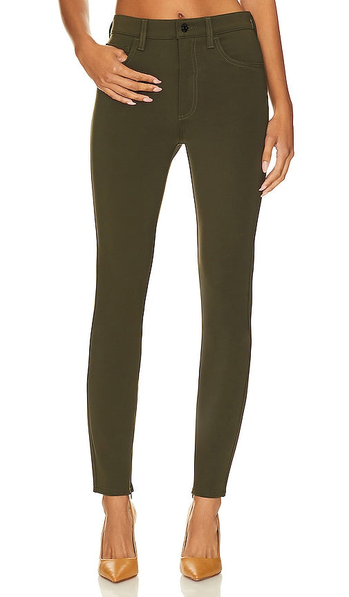 PISTOLA Kendall High Rise Skinny Scuba with Zippers in Dark Green - PISTOLA Kendall Scuba skinny taille haute avec fermetures éclair en vert foncé - PISTOLA Kendall 深绿色拉链高腰紧身水肺潜水服 - PISTOLA Kendall High Rise Skinny Scuba mit Reißverschlüssen in Dunkelgrün - PISTOLA Kendall 하이 라이즈 스키니 스쿠버 다크 그린 색상 - PISTOLA Kendall Scuba skinny a vita alta con cerniere in verde scuro