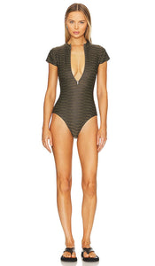 PQ Hailee One Piece in Dark Green - PQ Hailee One Piece en vert foncé - PQ Hailee 深绿色一件 - PQ Hailee Einteiler in Dunkelgrün - PQ hailee 원피스 - Costume intero PQ Hailee in verde scuro