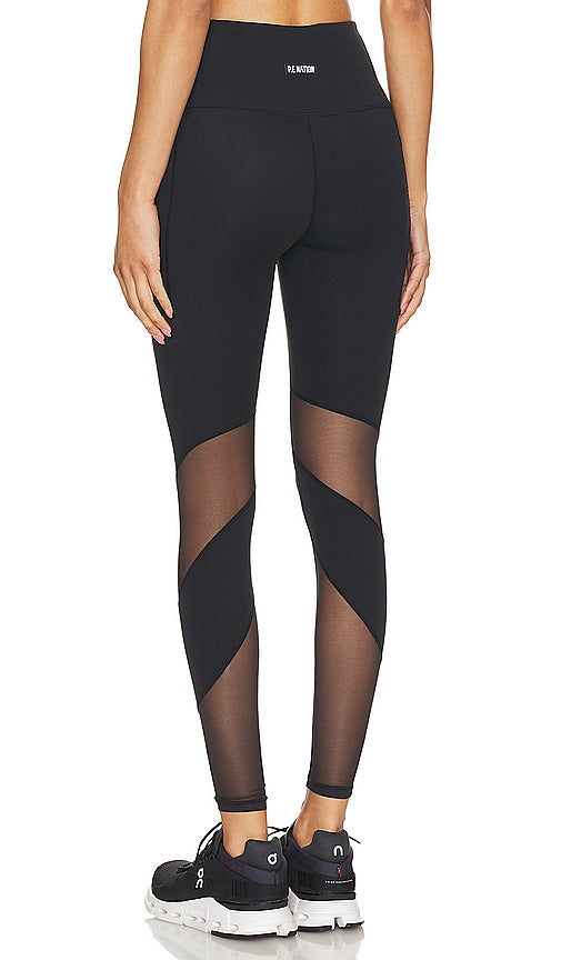 P.E Nation Freestyle Legging in Black - Legging Freestyle P.E Nation en noir - 黑色 P.E Nation Freestyle 打底裤 - P.E Nation Freestyle-Leggings in Schwarz - P.E Nation 프리스타일 레깅스 - Legging freestyle P.E Nation in nero