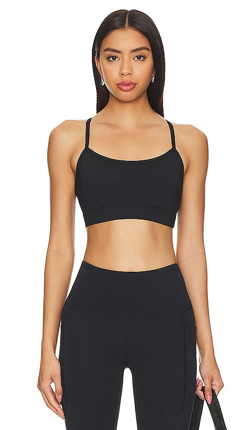 P.E Nation Reform Sports Bra in Black - Soutien-gorge de sport reformé P.E Nation en noir - P.E Nation Reform 黑色运动文胸 - P.E Nation Reform Sport-BH in Schwarz - P.E Nation Reform 스포츠 브라블랙 색상 - Reggiseno sportivo P.E Nation Reform in nero