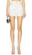 PatBO Hand Beaded Shorts in White - PatBO Short perlé à la main en blanc - PatBO 白色手工串珠短裤 - PatBO handbestickte Shorts in Weiß - PatBO 핸드 비즈 쇼츠화이트 색상 - Pantaloncini con perline fatti a mano PatBO in bianco