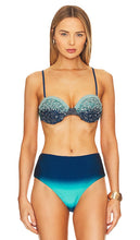 PatBO X Alessandra Ambrioso Hand-beaded Ombre Bikini Top in Blue - Haut de bikini ombré orné de perles à la main PatBO X Alessandra Ambrioso en bleu - PatBO X Alessandra Ambrioso 手工串珠蓝色渐变比基尼上衣 - PatBO X Alessandra Ambrioso Handbesticktes Ombre-Bikinioberteil in Blau - PatBO X Alessandra Ambrioso 핸드 비즈 옴브레 비키니 탑 블루 색상 - PatBO X Alessandra Ambrioso Top bikini Ombre con perline fatte a mano in blu