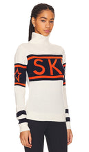 Perfect Moment Schild Sweater in White