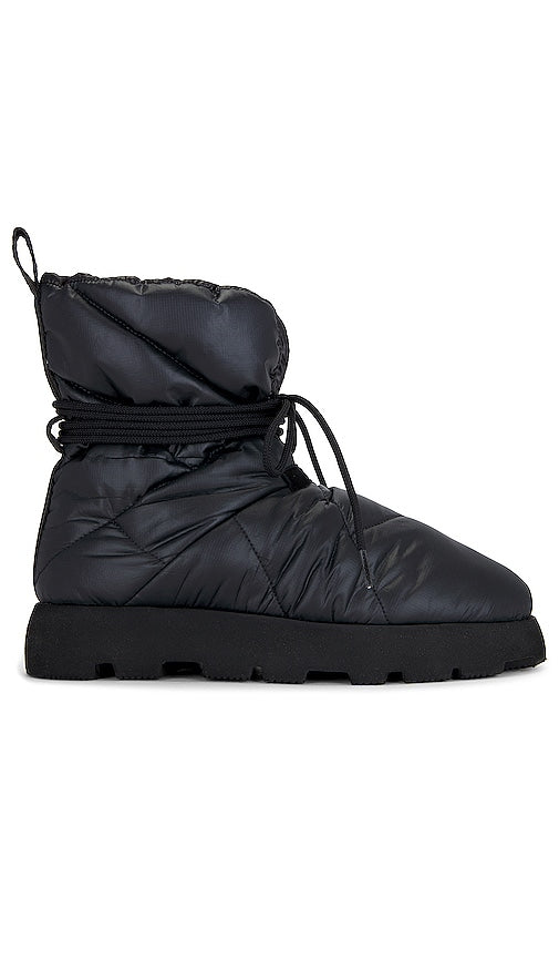 Piumestudio Laccio Bootie in Black