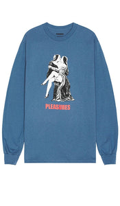 Pleasures French Kiss Long Sleeve T-shirt in Blue - Pleasures French Kiss - T-shirt à manches longues en bleu - Pleasures 法式之吻 蓝色长袖 T 恤 - Pleasures French Kiss Langarm-T-Shirt in Blau - Pleasures French Kiss 긴팔 티셔츠블루 색상 - T-shirt a maniche lunghe Pleasures French Kiss in blu