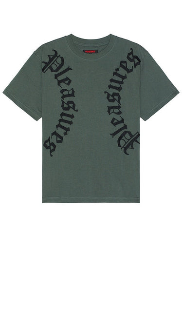 Pleasures Harness Heavyweight T-Shirt in Sage - Pleasures Harness - T-shirt épais en sauge - Pleasures Harness 鼠尾草色重磅 T 恤 - Pleasures Harness Heavyweight T-Shirt in Salbei - Pleasures 하네스 헤비웨이트 티셔츠 - T-shirt Pleasures Harness Heavyweight in salvia