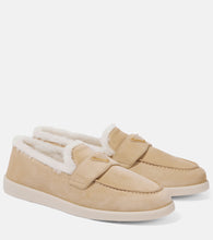 Prada Shearling-lined suede loafers - Prada 羊毛衬里绒面革乐福鞋