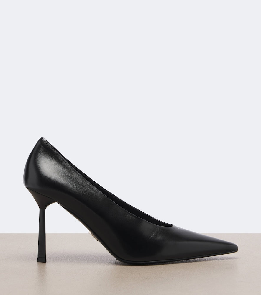 Prada Leather pumps in Black - High-Heel Pumps