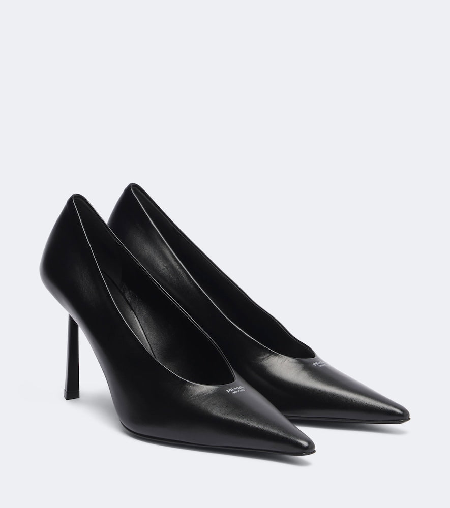 Prada Leather pumps in Black - High-Heel Pumps