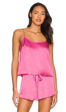 Privacy Please Lorelei Cami in Fuchsia - Confidentialité Please Lorelei Cami en Fuchsia - 请注意隐私 Lorelei Cami 紫红色 - Datenschutz Bitte Lorelei Cami in Fuchsia - 개인 정보 보호 Fuchsia의 Lorelei Cami를 부탁드립니다. - Privacy Si prega di Lorelei Cami in fucsia