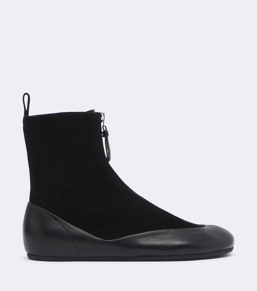 Proenza Schouler Arcadia leather-trimmed suede ankle boots in Black - Flat Boots