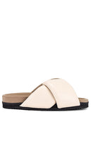 R0AM Foldy Puffy Sandal in Cream - Sandale gonflée R0AM Foldy en crème - R0AM 奶油色折叠蓬松凉鞋 - R0AM Foldy Puffy Sandale in Creme - R0AM 폴디 퍼피 샌들 in 크림 - R0AM Foldy Sandalo gonfio color crema