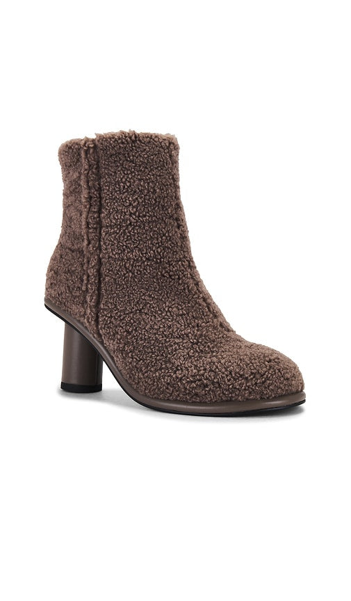 R0AM The Fuzzy Bootie in Brown
