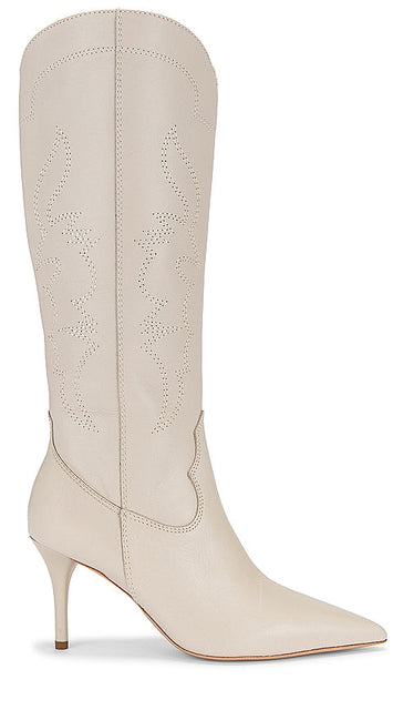 RAYE Bellamy Boot in White - Botte RAYE Bellamy en blanc - RAYE Bellamy 白色靴子 - RAYE Bellamy Stiefel in Weiß - RAYE 벨라미 부츠 화이트 색상 - Stivale RAYE Bellamy in bianco