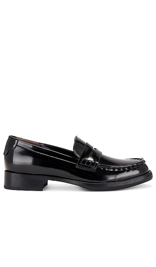 RAYE Camil Loafer in Black - Mocassin RAYE Camil en noir - RAYE Camil 黑色乐福鞋 - RAYE Camil Loafer in Schwarz - RAYE 카밀 로퍼 블랙 색상 - Mocassino RAYE Camil in nero